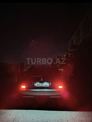 Mercedes C 200-11