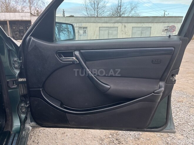 Mercedes C 200-6