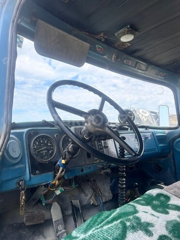 ZIL 130-4