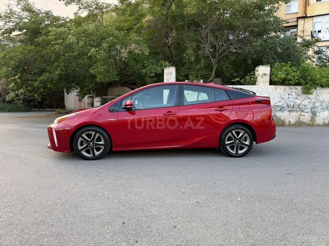 Toyota Prius-16