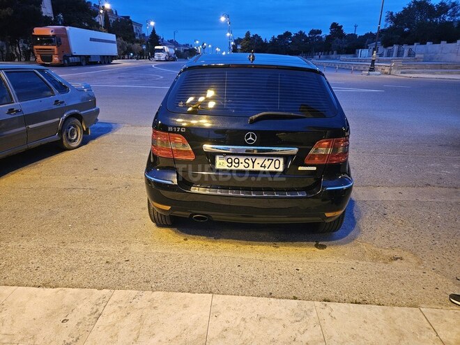 Mercedes B 170-2