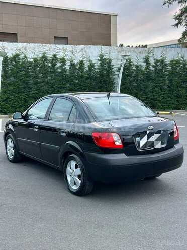 Kia Rio-4