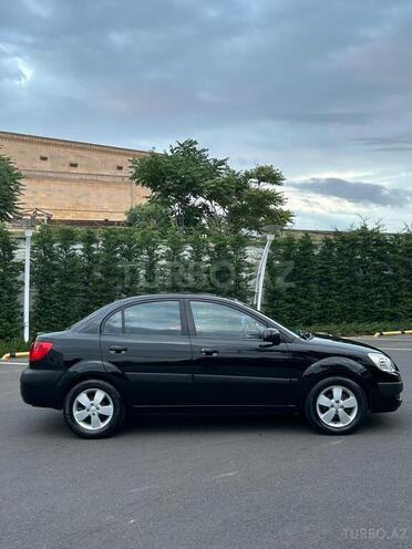 Kia Rio-3