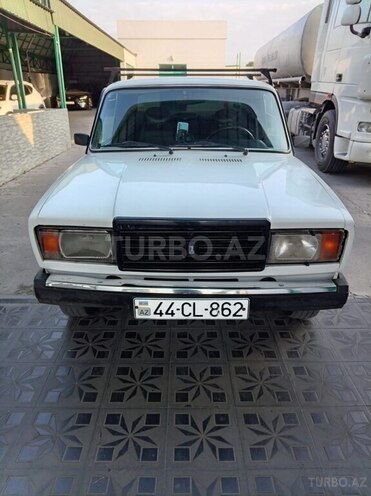LADA (VAZ) 2107-1