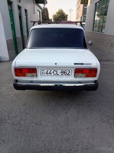 LADA (VAZ) 2107-2
