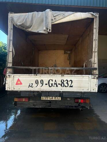 Ford Transit-10