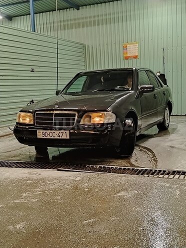 Mercedes C 180-4