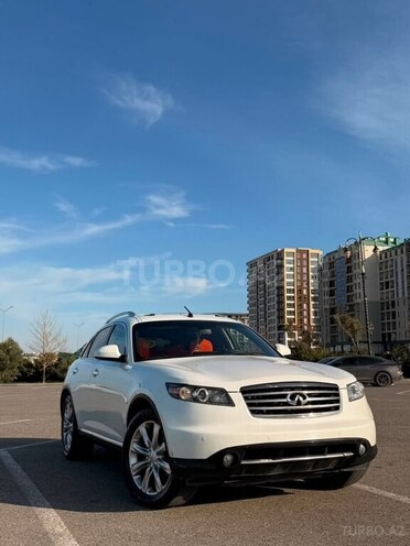 Infiniti FX35-1