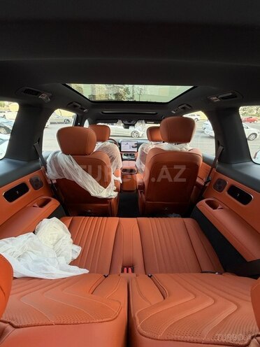 Geely Galaxy M9-8