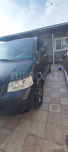 Volkswagen Multivan-2