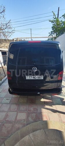 Volkswagen Multivan-3