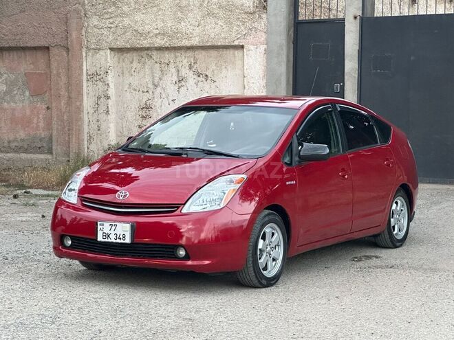 Toyota Prius-8