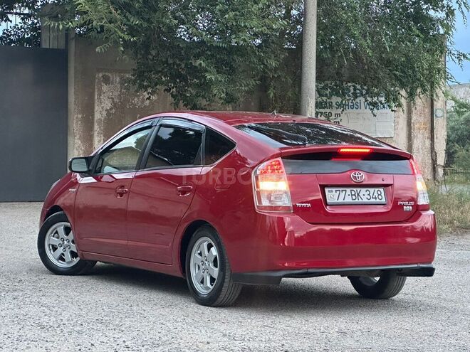 Toyota Prius-10