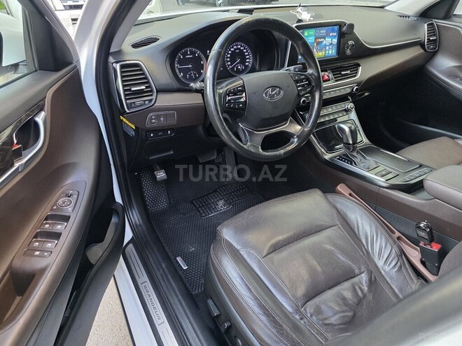 Hyundai Grandeur-8