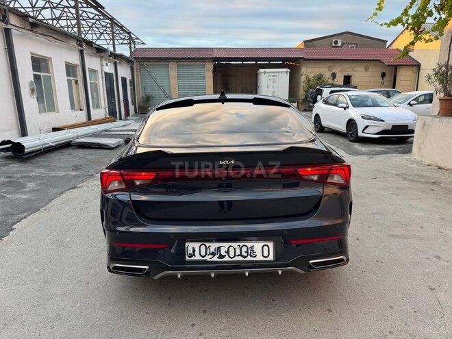 Kia K5-3