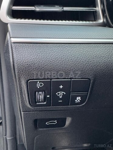 Kia K5-14