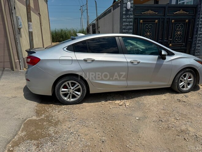 Chevrolet Cruze-3