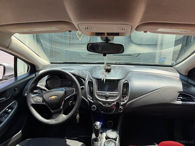 Chevrolet Cruze-5
