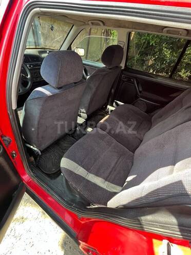 Volkswagen Golf-5