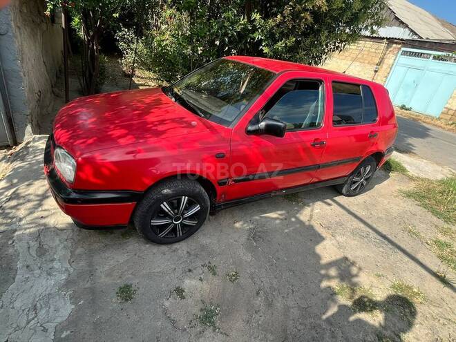 Volkswagen Golf-3