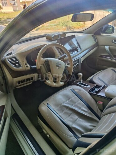 Nissan Teana-6