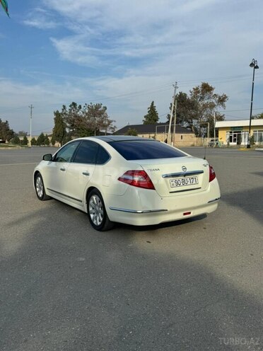 Nissan Teana-4
