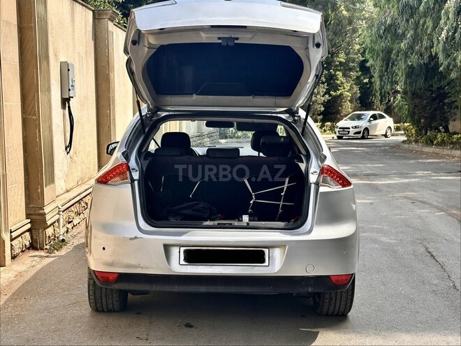 Renault Laguna-2
