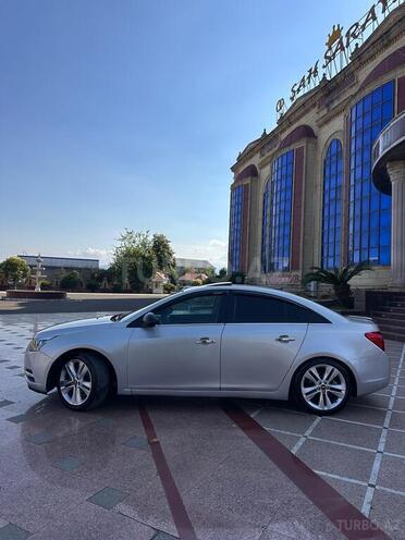 Chevrolet Cruze-10