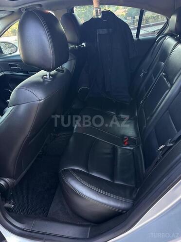Chevrolet Cruze-9
