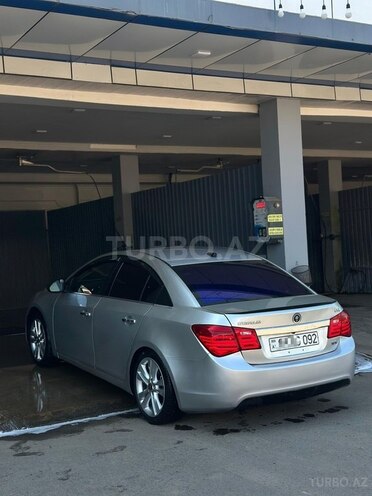 Chevrolet Cruze-2