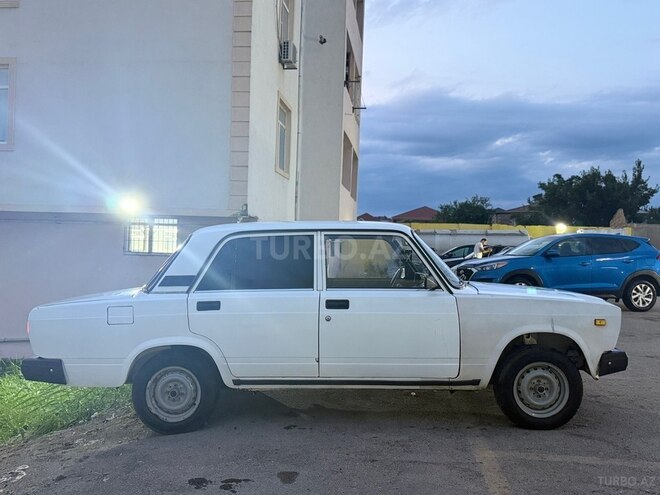 LADA (VAZ) 2107-4