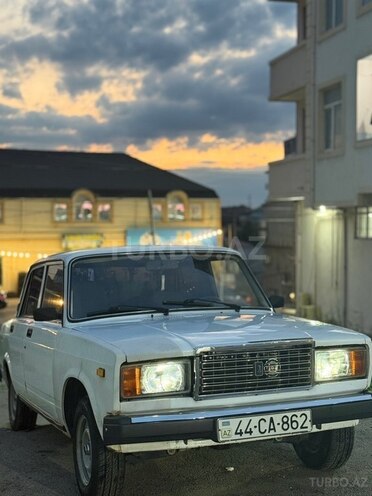 LADA (VAZ) 2107-3