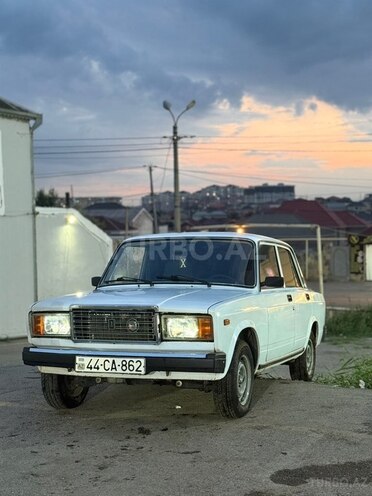 LADA (VAZ) 2107-2