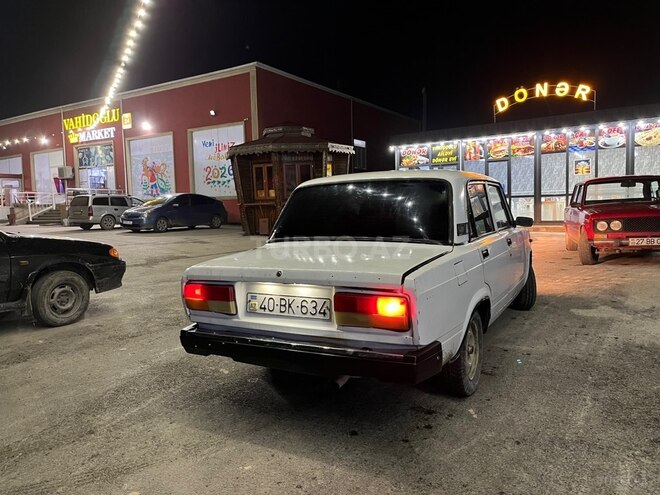 LADA (VAZ) 2107-5