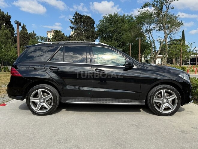 Mercedes GLE 400 4MATIC-3