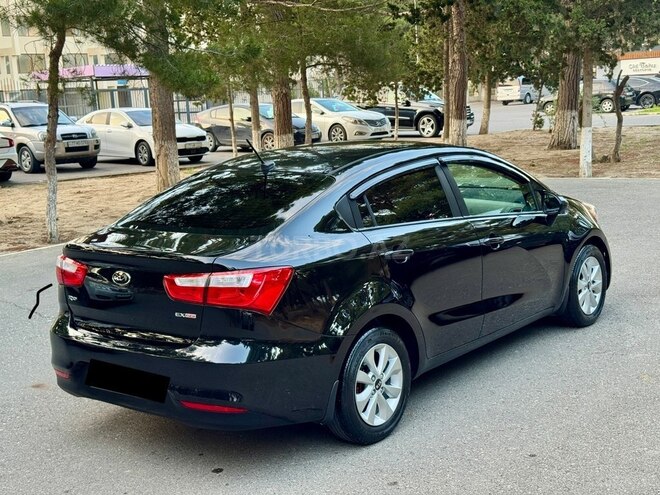 Kia Rio-9
