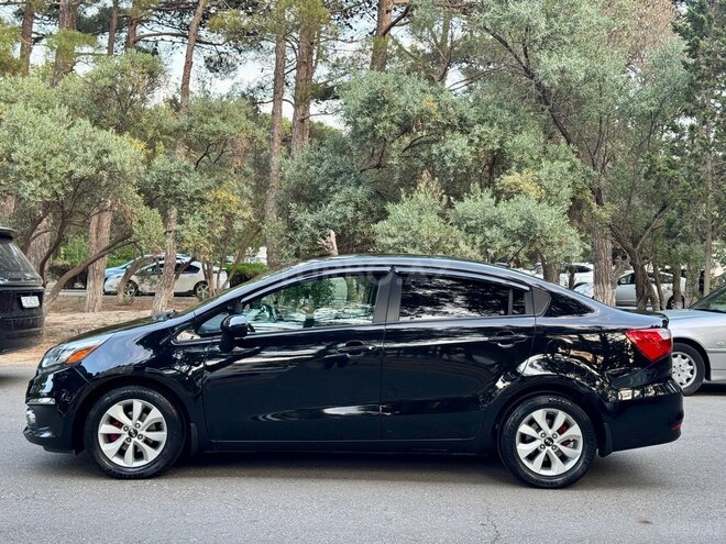 Kia Rio-11