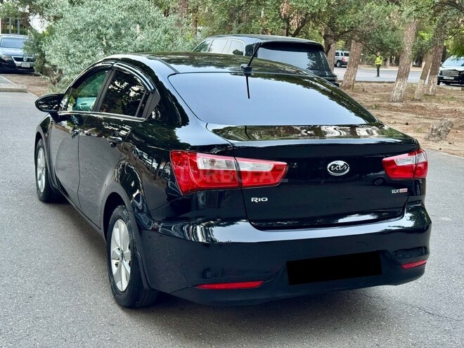Kia Rio-8