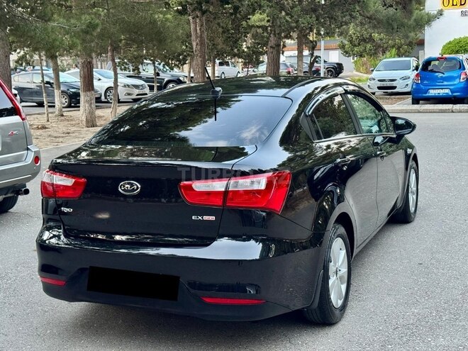 Kia Rio-6