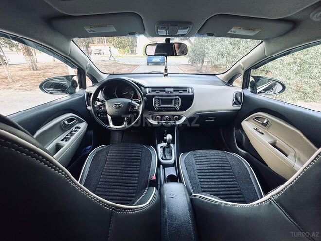 Kia Rio-14