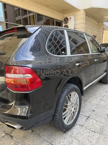 Porsche Cayenne S-6