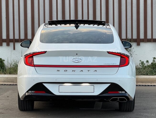 Hyundai Sonata-8