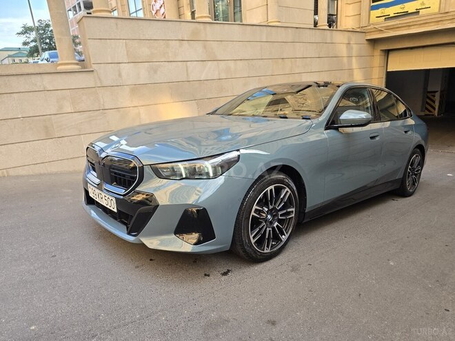 BMW 530-1