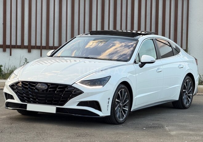 Hyundai Sonata-4