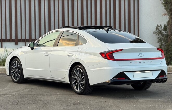 Hyundai Sonata-7