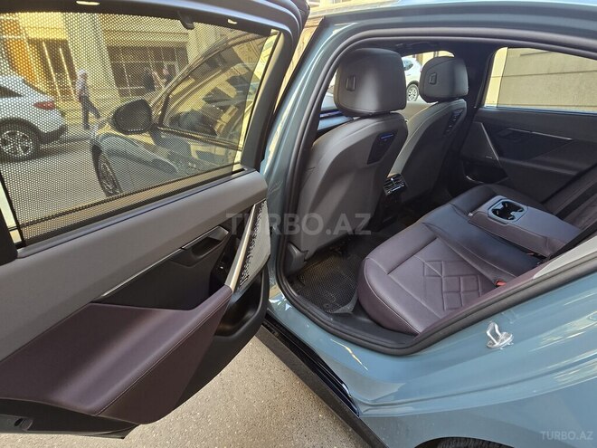 BMW 530-11