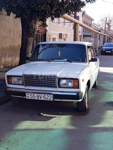 LADA (VAZ) 2107-4
