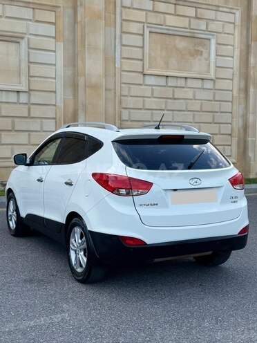 Hyundai ix35-5