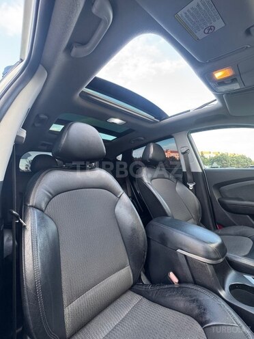 Hyundai ix35-14