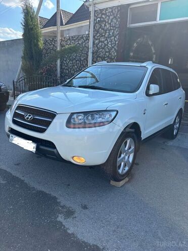 Hyundai Santa Fe-5